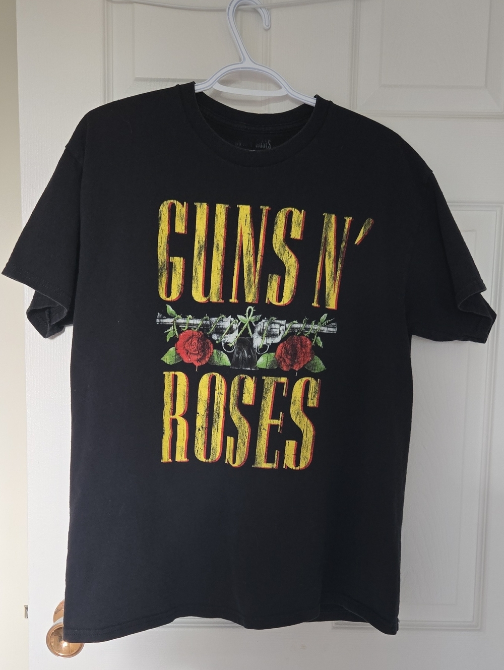 Guns N' Roses Black Graphic Band Tee - Short Sleeve